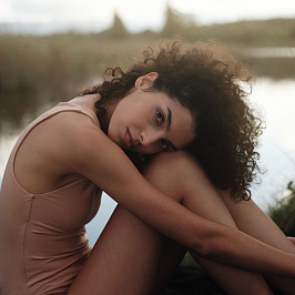 DR. HAUSCHKA поздравляет с 8 марта!